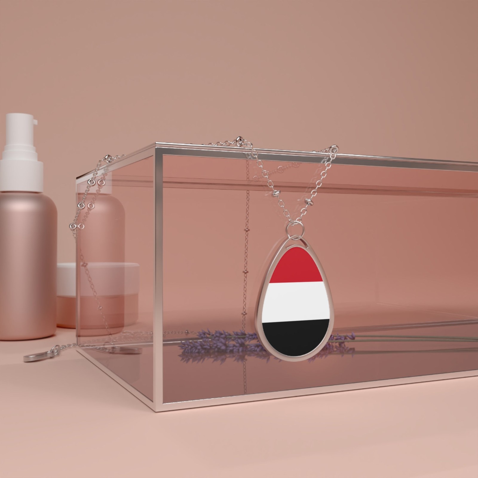 Yemen Flag Oval Necklace – Patriotic Pendant Gift – One Size / Silver