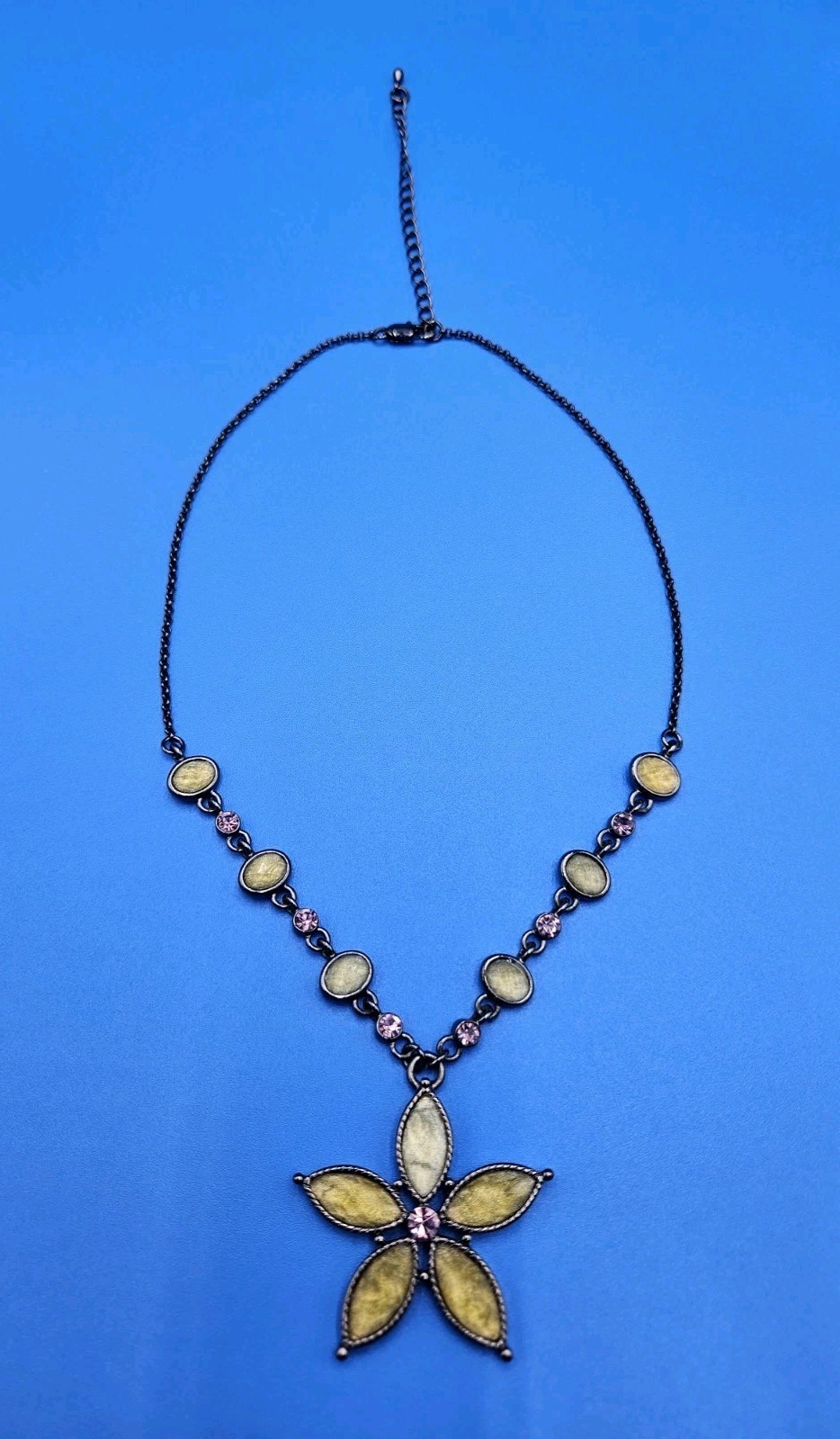 Park Lane Ashley Necklace Yellow Flowers/Pink Accents Rhinestones