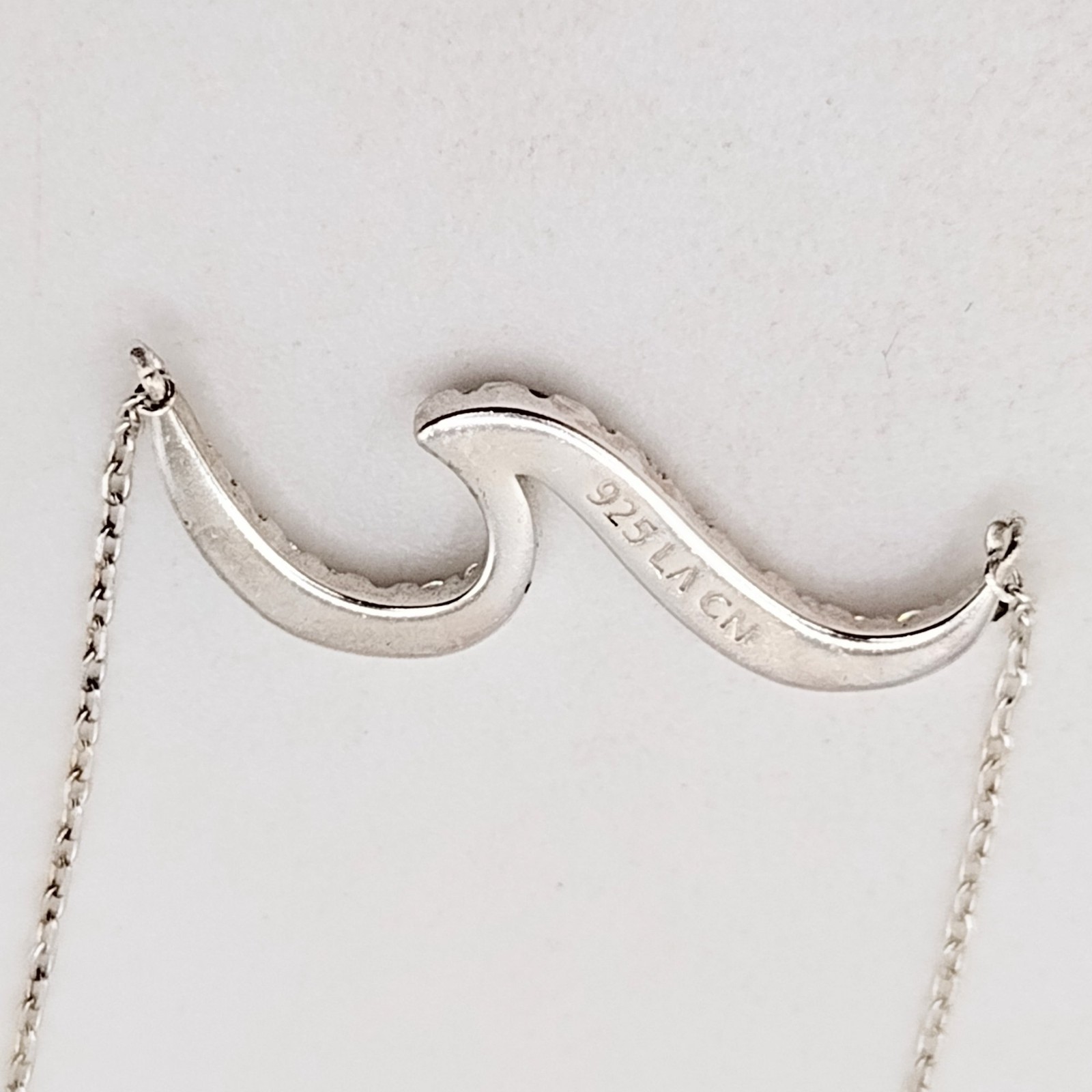 LA 925 Sterling Silver Pave CZ Ocean Wave Station Necklace Curved Bar Pendant 2G