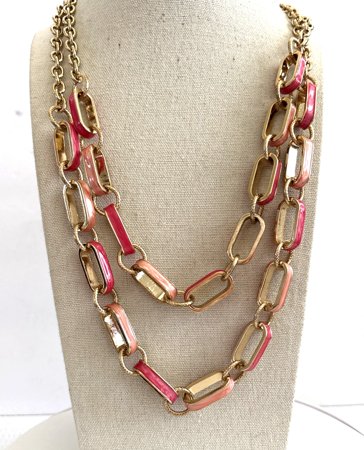 Talbots Pink And Coral Enamel and goldtone Chain Link Necklace 32″