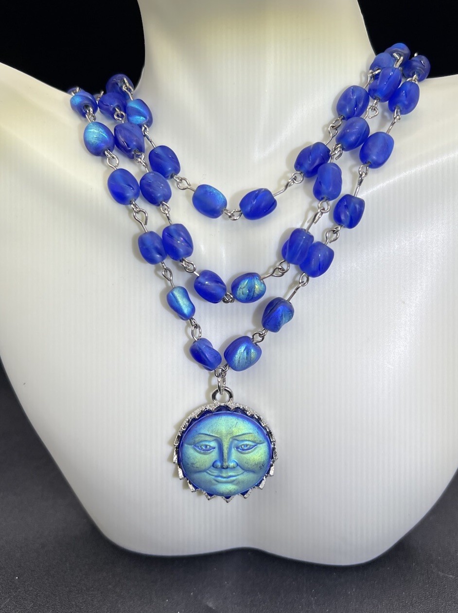 Teng Yue 3 Strand, Blue Moon Face Necklace, 23”