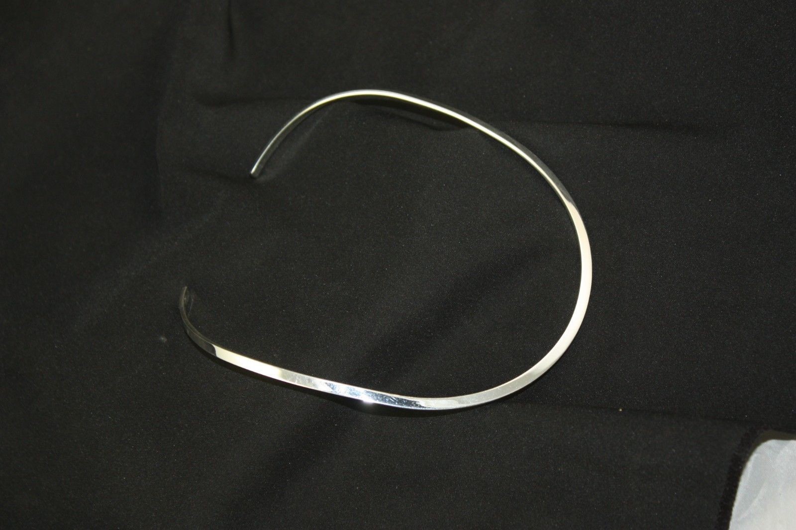 .925 Sterling Silver Plated Choker Collar Necklace Oval Shiny Fashion Jewelry