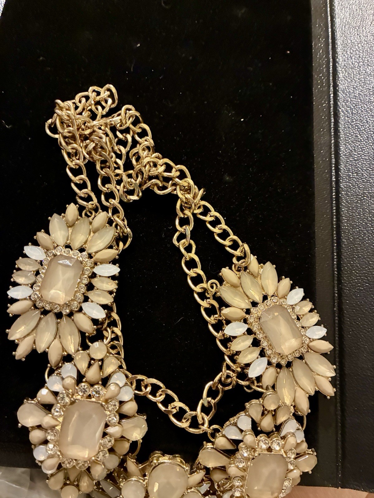 J Crew Cream Floral Cluster Statement Necklace Gold Tone Bib Necklace Rhinestone