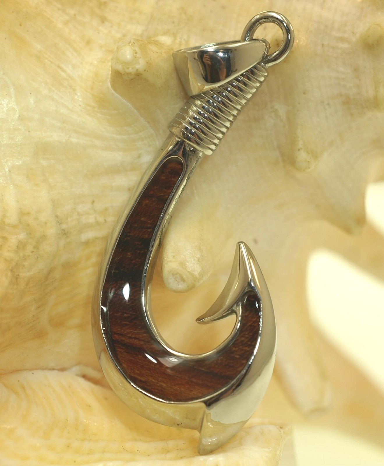 23MM SOLID TUNGSTEN GENUINE INLAID KOA WOOD HAWAIIAN MAKAU FISH HOOK PENDANT LF