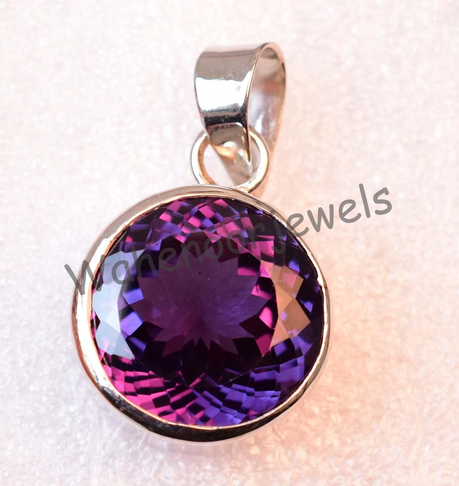 Natural Color Change Alexandrite 18MM Round 925 Sterling Silver Pendant Stunning