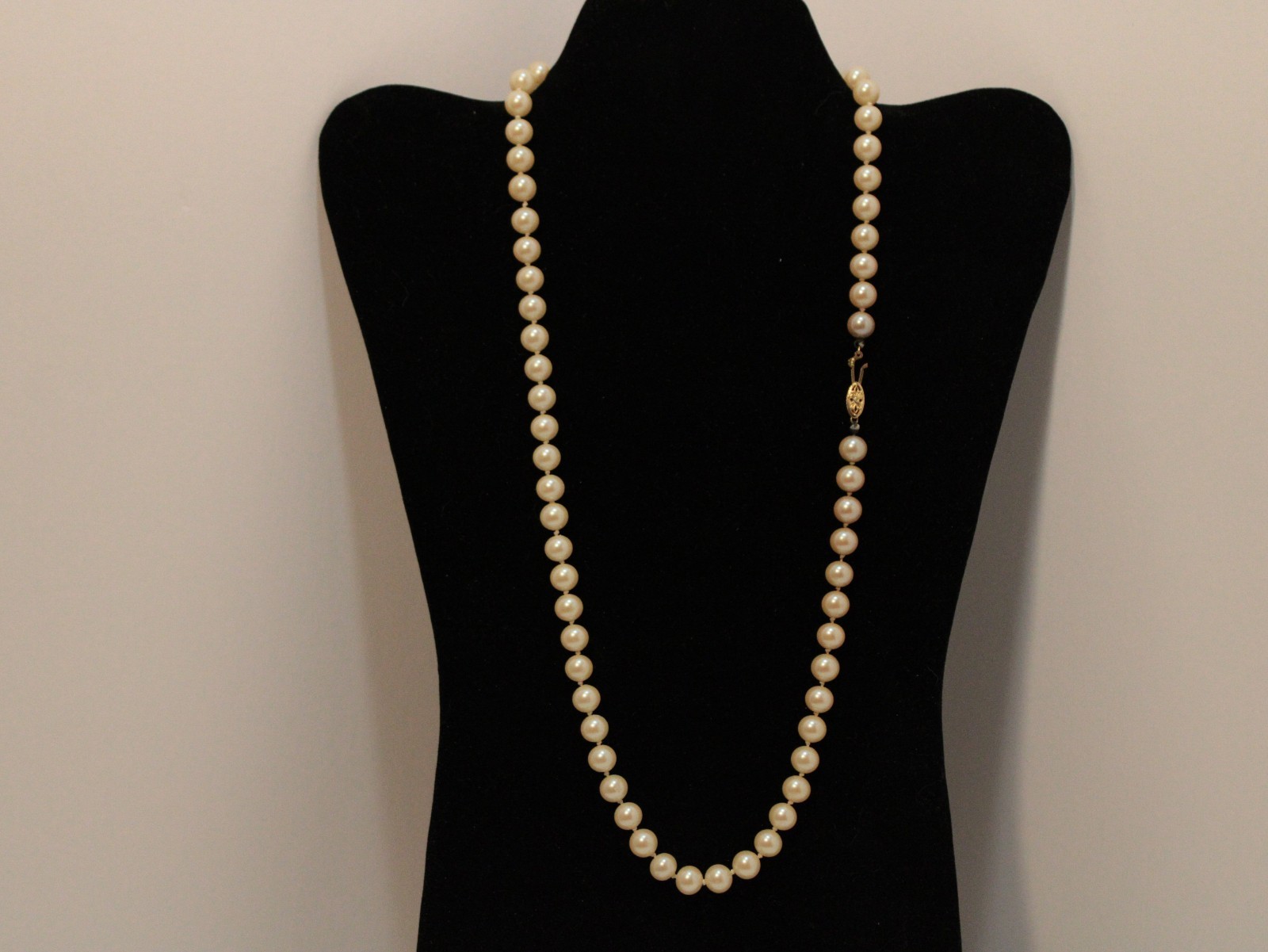 23 Inch Costume Pearl Necklace With 14k Gold Clasp
