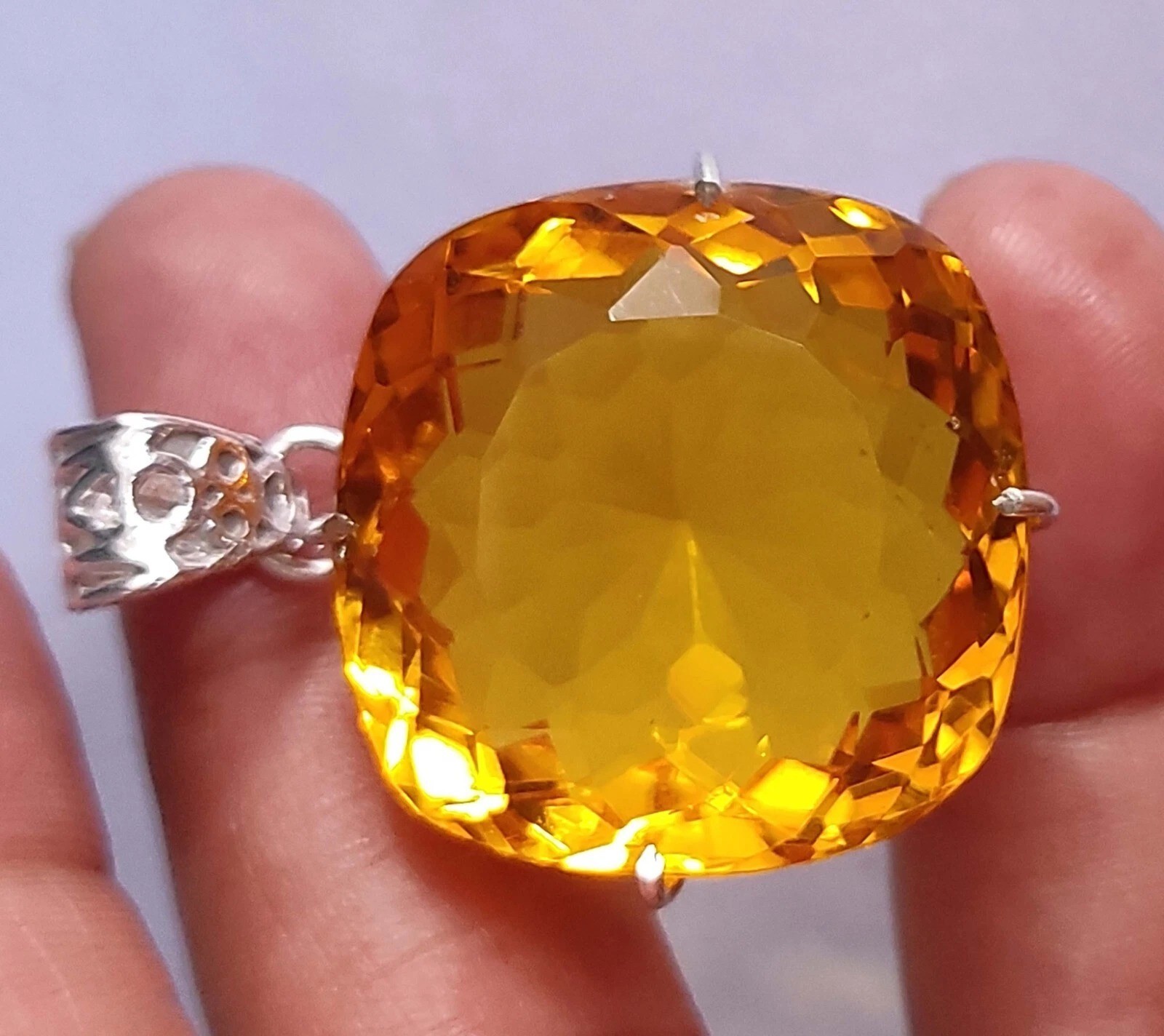 Natural 925 Solid Silver Pendant Yellow Color Cushion 95 Ct+ Loose Gemstone