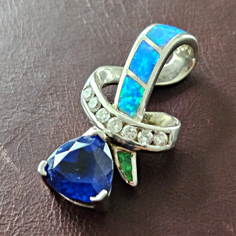 Sterling Silver 925 Blue Trillion Stone Prong Charm Pendant Signed
