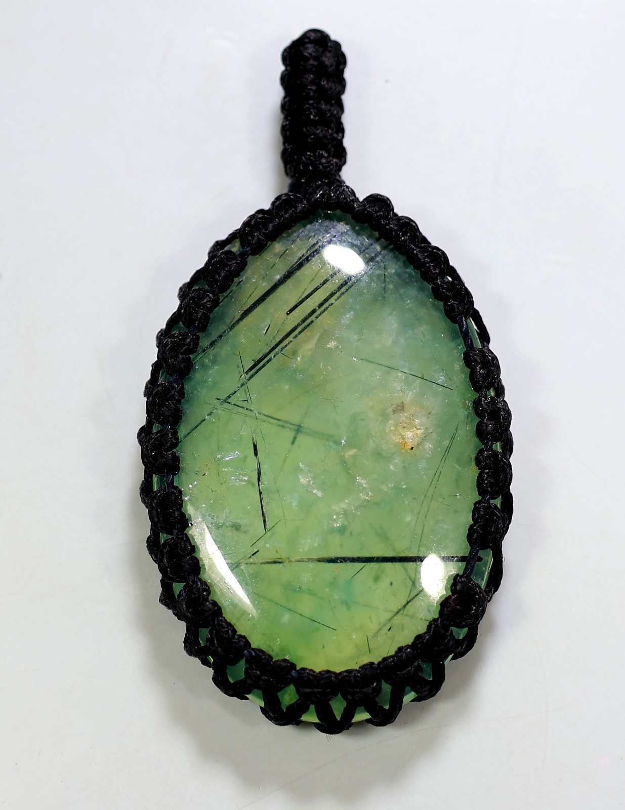107 Ct 7X33X47 mm Natural Green Prehnite Oval Macrame Pendant 2.51″ KF-604
