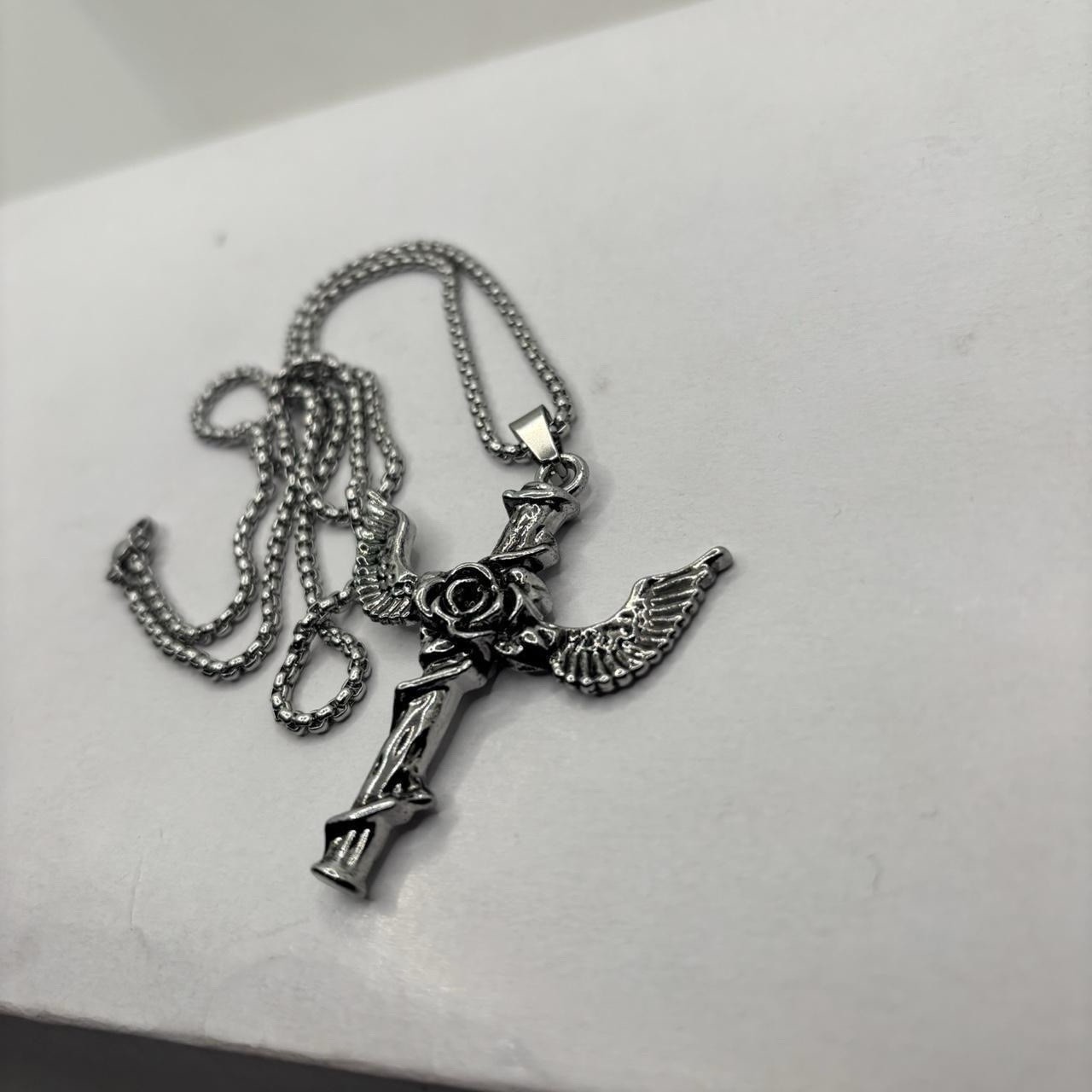 60 Cm Plated Silver Alloy Rose Wing Cross Pendant Necklace Gothic Streetwear Fit
