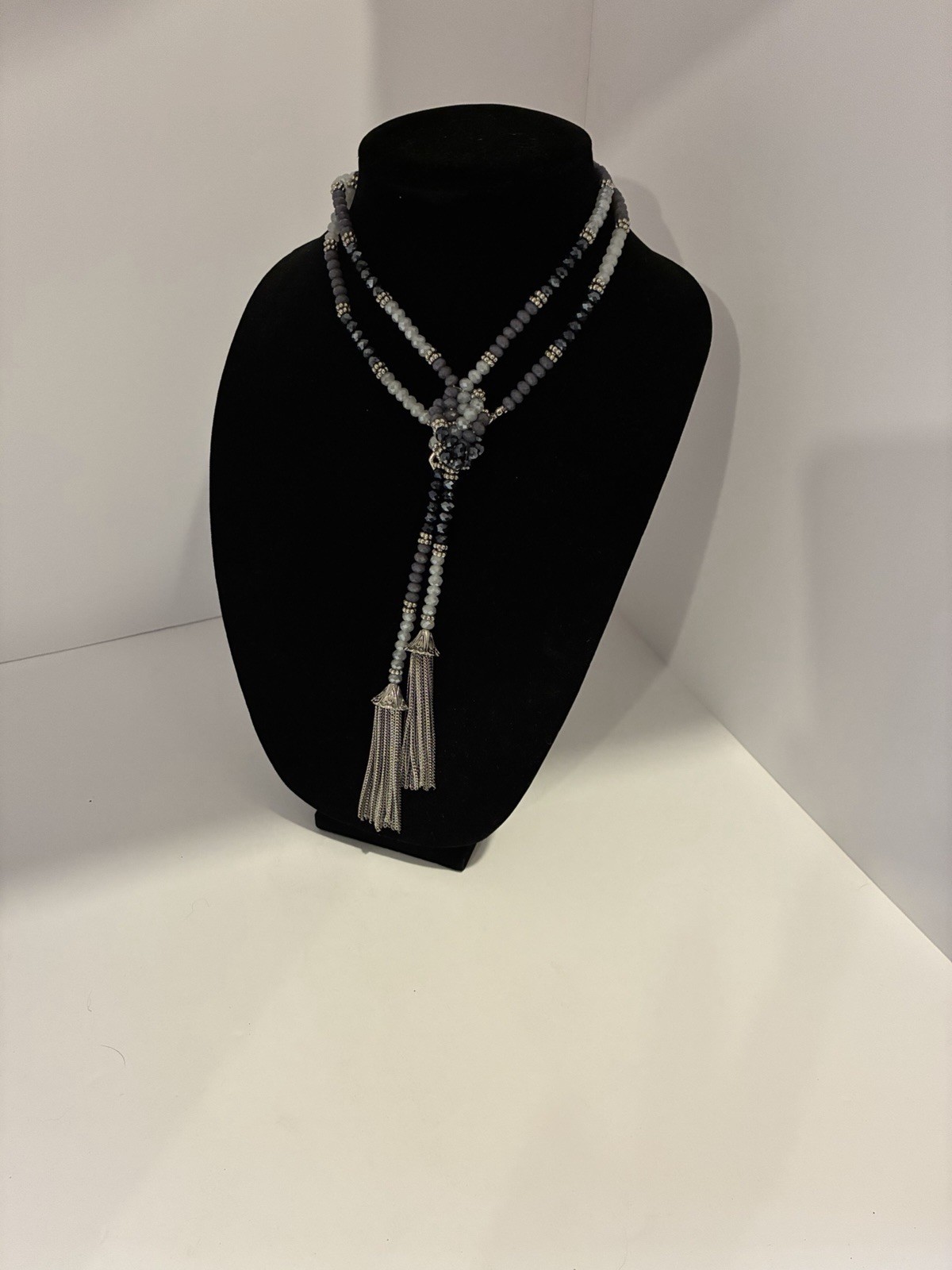 Simply Vera Vera Wang Gray Black Beaded Tassel Lariat Necklace 23″ Drop