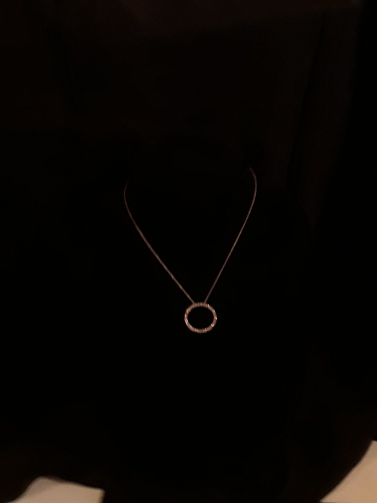 Gold tone CIRCLE OF LIFE Pendant Necklace 24 Stone Fine Chain 7.5 in. Statement