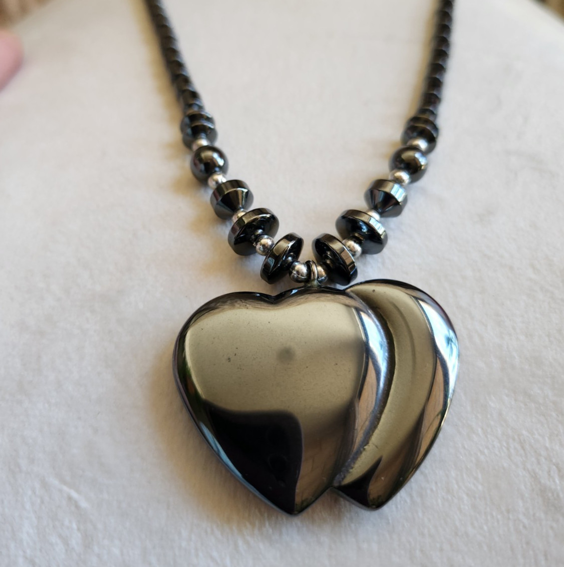 Natural Hematite Stone Double Heart Pendant Necklace Metallic Gray Beaded Chain