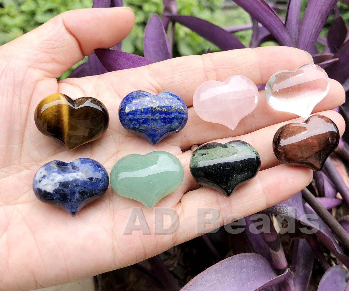 20x25mm Carved Puff Heart Love Shaped Stone Healing Palm Pocket Crystal