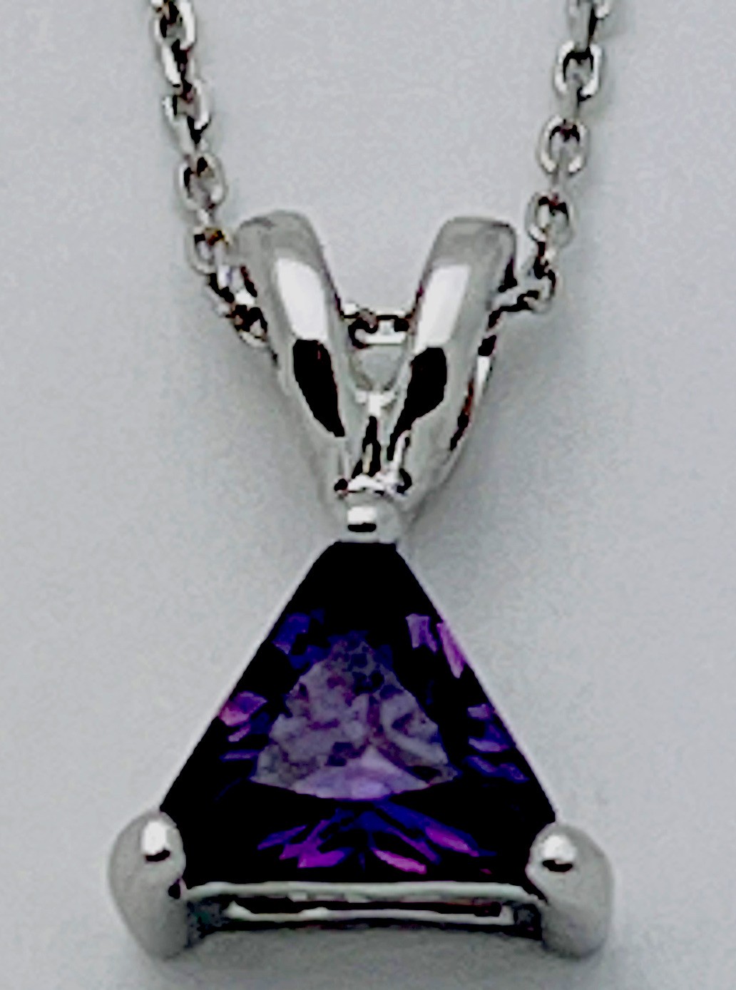 DaneCraft Tarnish Free 925 Sterling Purple Prong Set Trillion CZ Necklace 18”