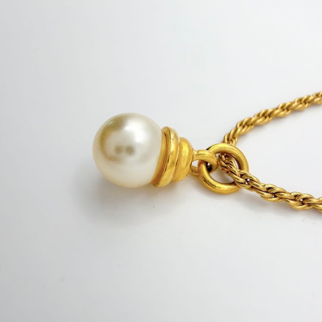 Dior Pearl Necklace CD Logo Adjustable Engraved Gold