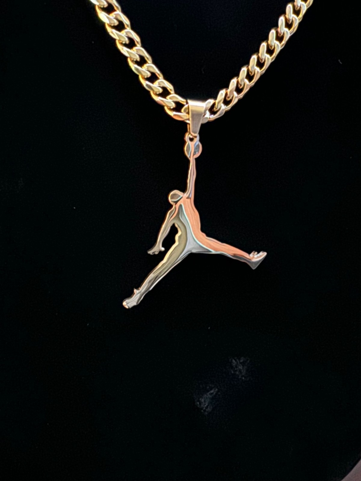 Jordan Necklace – 5mm Cuban – 22″ Cuban Chain – Basketball Necklace – Y2K