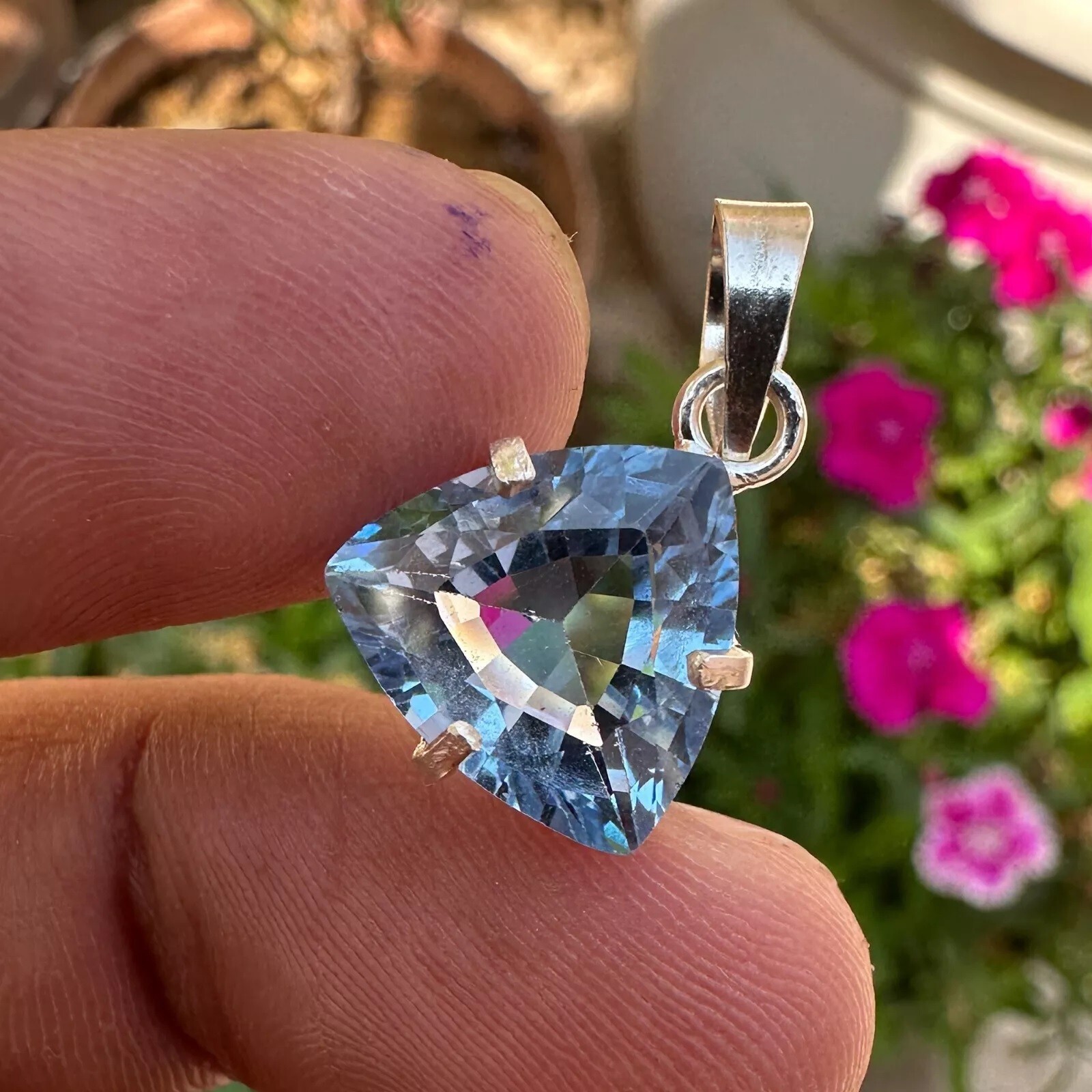 Flawless Certified 20.50 ct Santa Maria Blue Aquamarine Pendant-925 Solid Silver