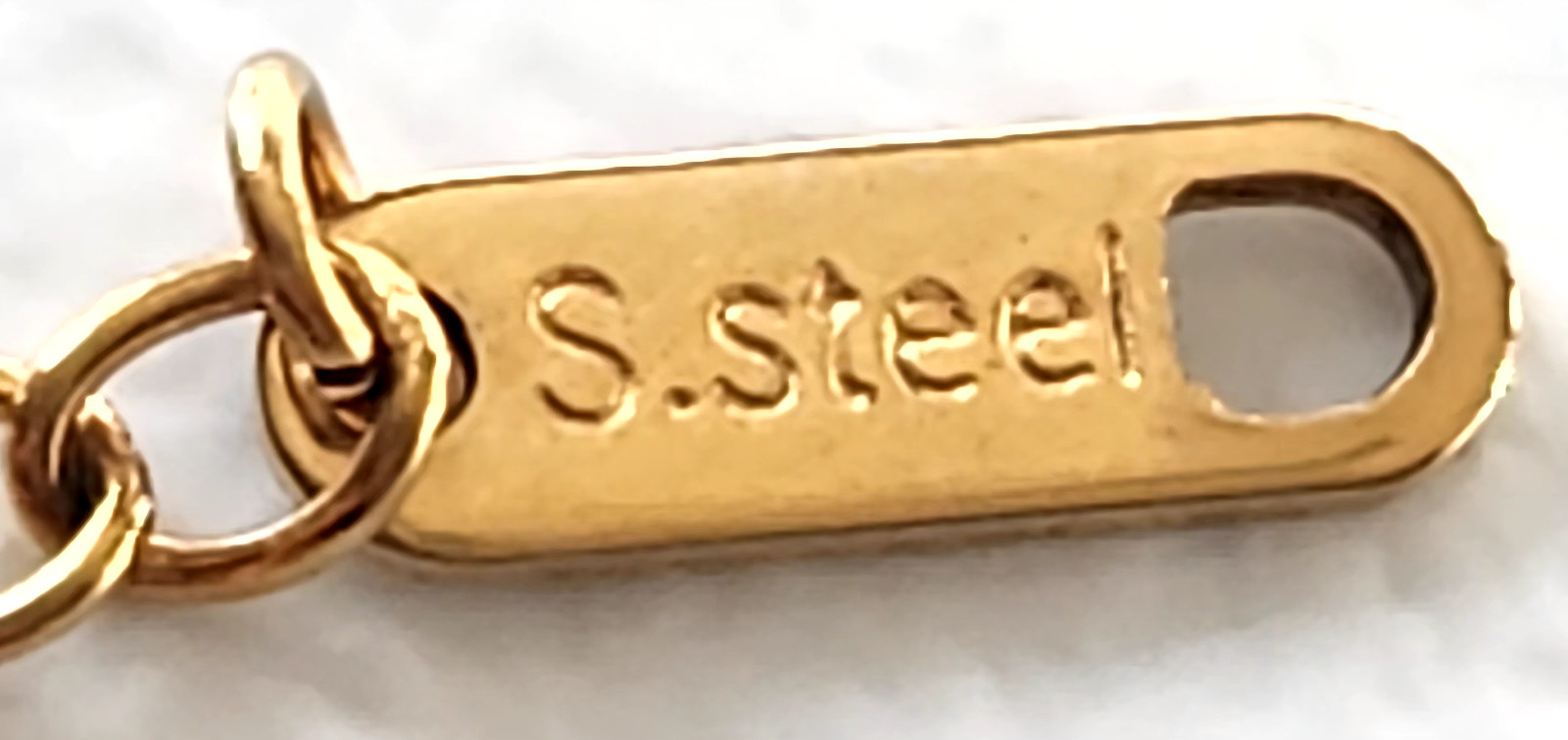 Smooth Stainless Steel Marked Gold Flat Herringbone Chain gold tone Choker