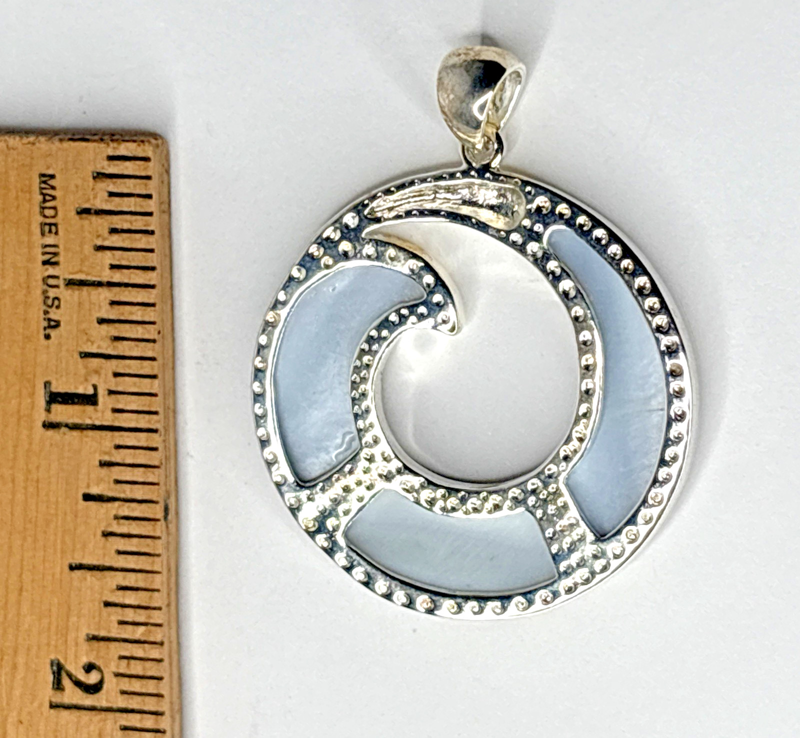 Silver Tone Abalone Shell Wave Pendant – 1.75″ Round Ocean-Inspired Design