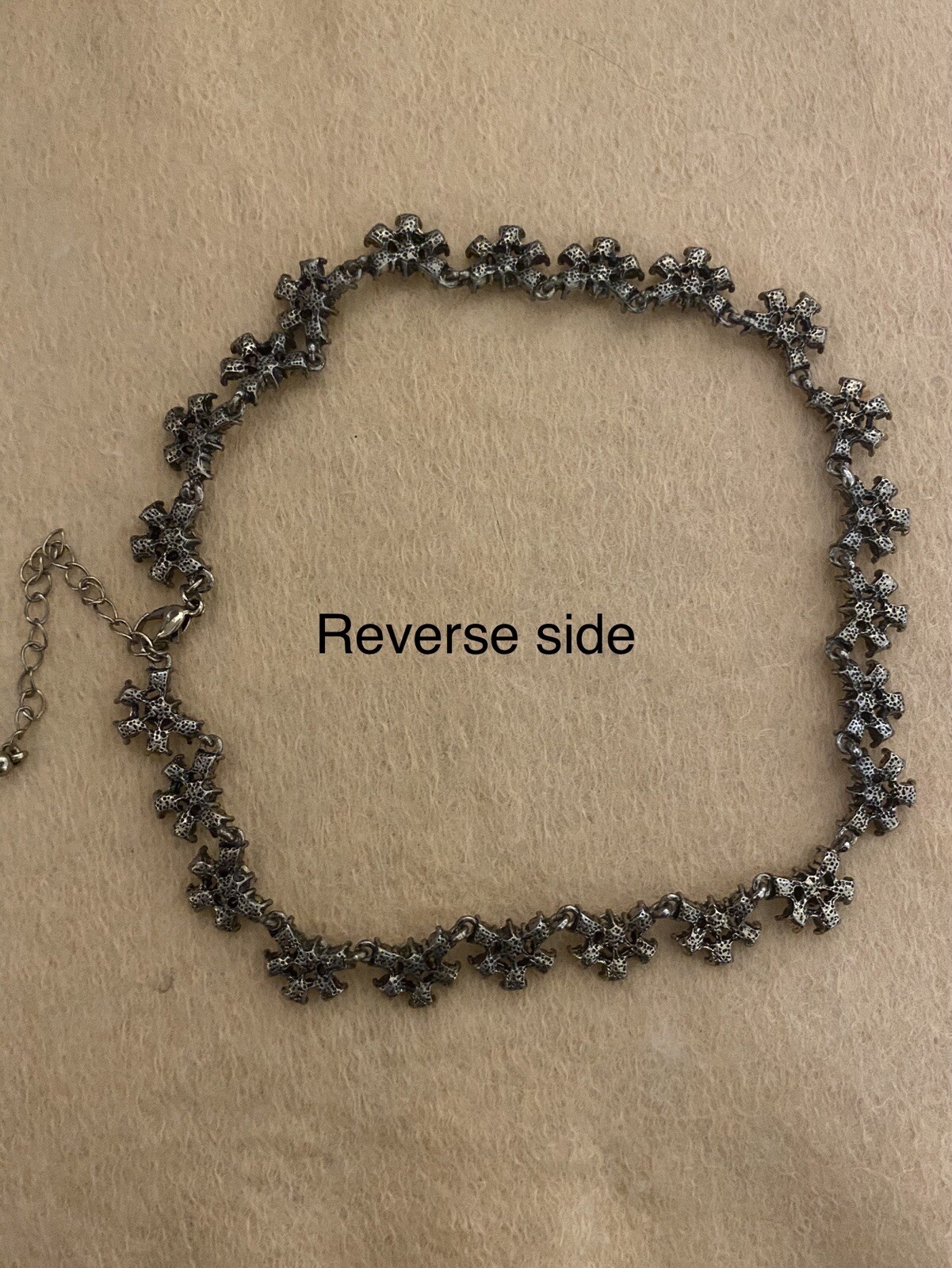 White/colorless Rhinestone 14” Articulating Choker Necklace. 3” Extender