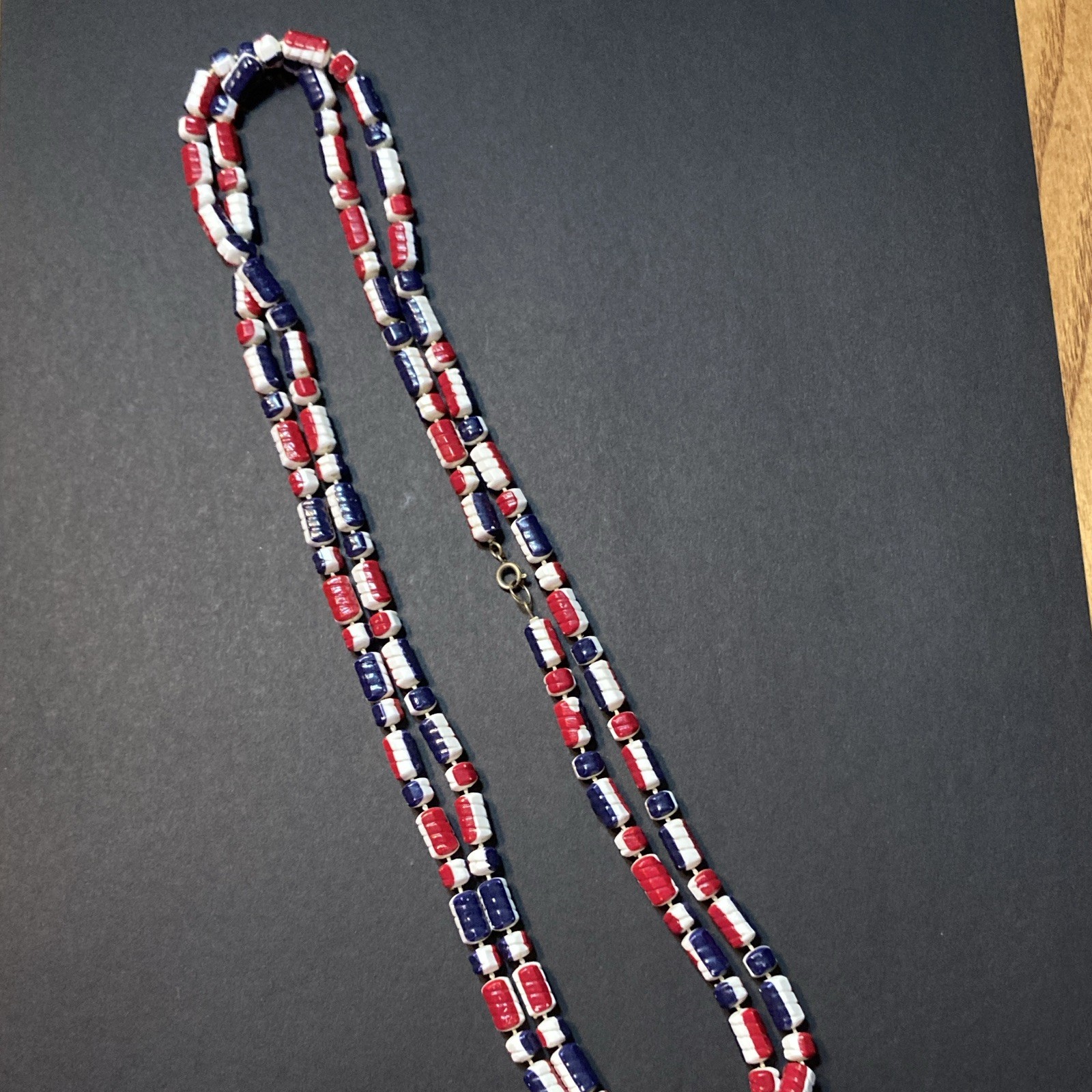 Red White Blue Beaded Chain Necklace Beads Beaded Style Undated Era