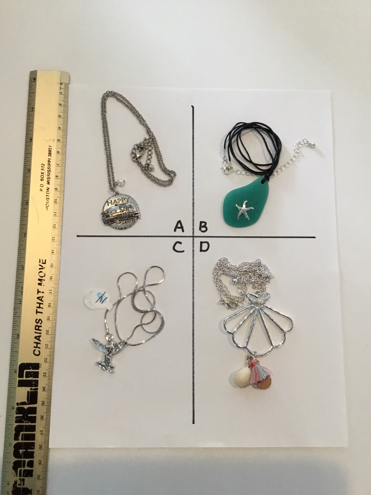 Necklace Womens Fashion Jewelry Coastal Beach Vibe Teen Costume Lot Of 4