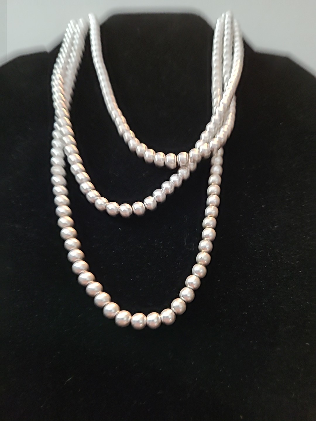 Canvas Brand Beaded Necklace Gray 2 Strands 20″ 32″ Elastic Double Lobster Clasp