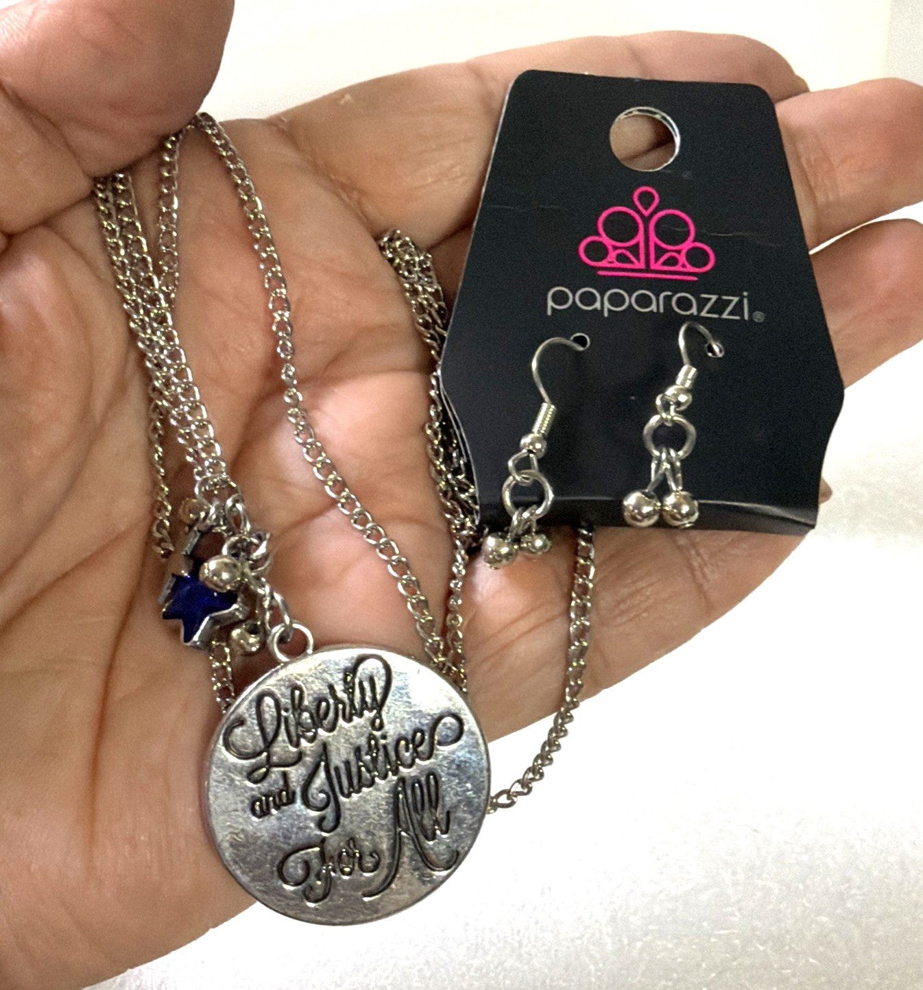 Paparazzi: Liberty and Justice For All – Extra Long Necklace Blue & Earrings Set