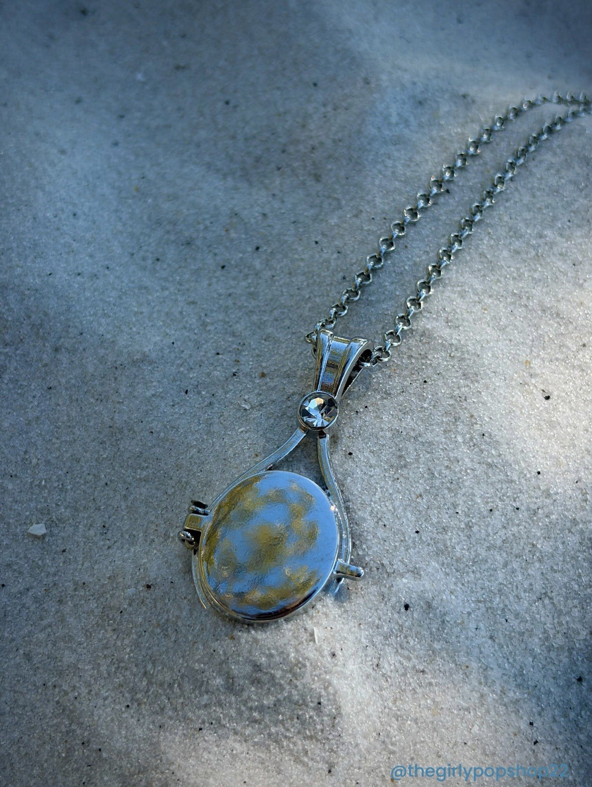 Moon Pool Silver Locket From H20 Just Add Water Cleo Emma Rikki Stones