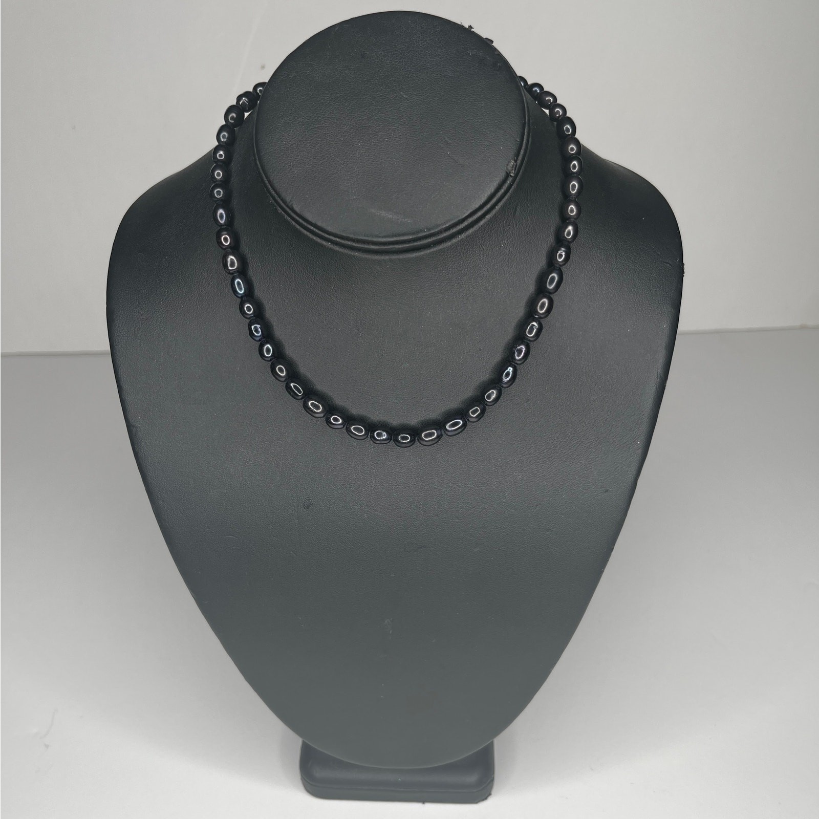 Black Beaded Choker Necklace