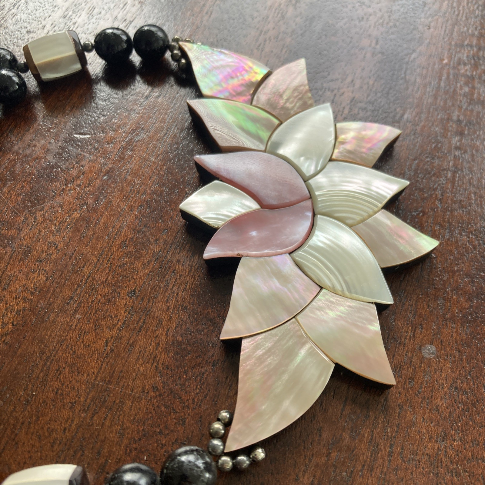 Vintage Carved Mother of Pearl Lotus Flower Shell Pendant with pierced earrings