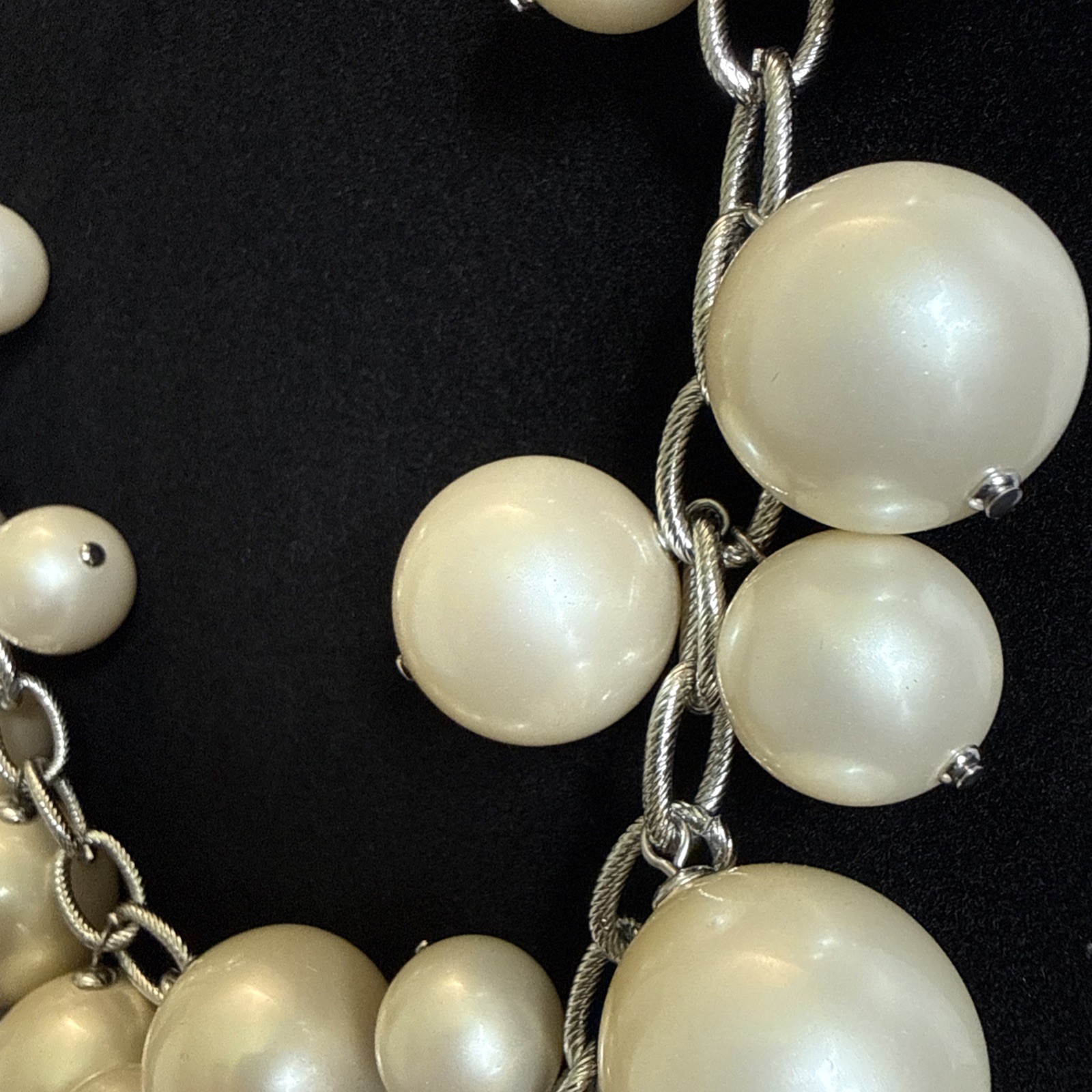 Talbots Chunky Faux Pearl Statement Necklace Silver Tone Cluster Bubble Toggle