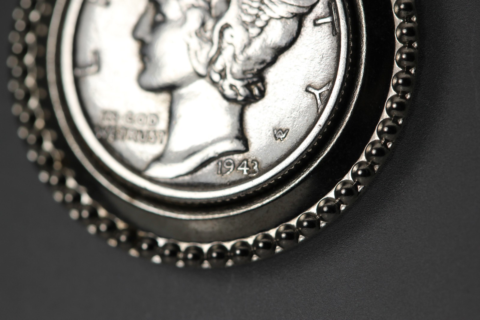 1943 Liberty Dime w Sterling Silver Bezel Pendant 4.1 Grams (PEN10376)