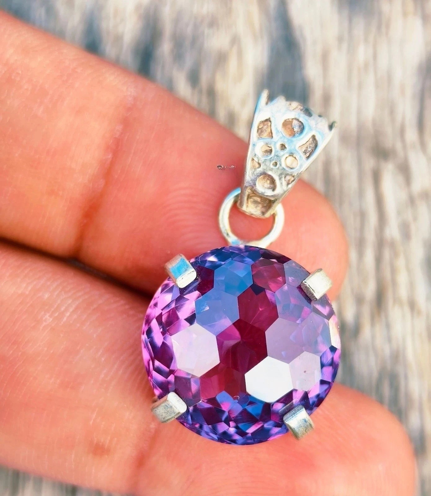 32.25 Ct Natural Color Changing Alexandrite Pendant Gemston,925 Sterling Silver
