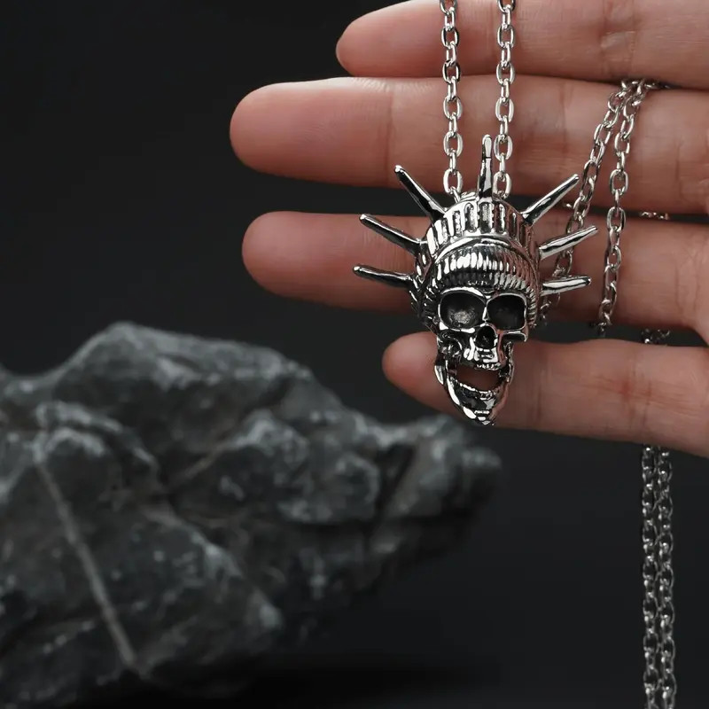 Liberty Skull Necklace Jewelry Gothic-Silvery Statue Sexy Pendant