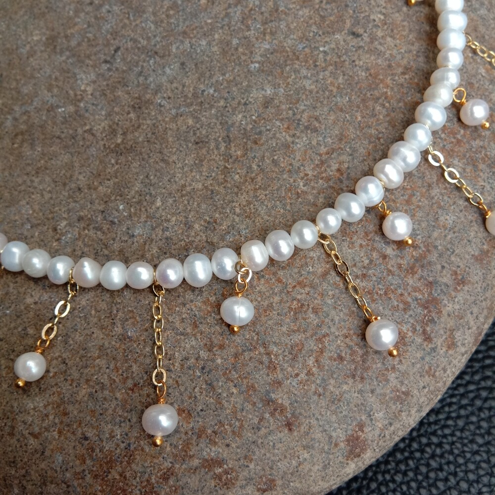 Freshwater Cultured White Pearl Choker Necklace 17″