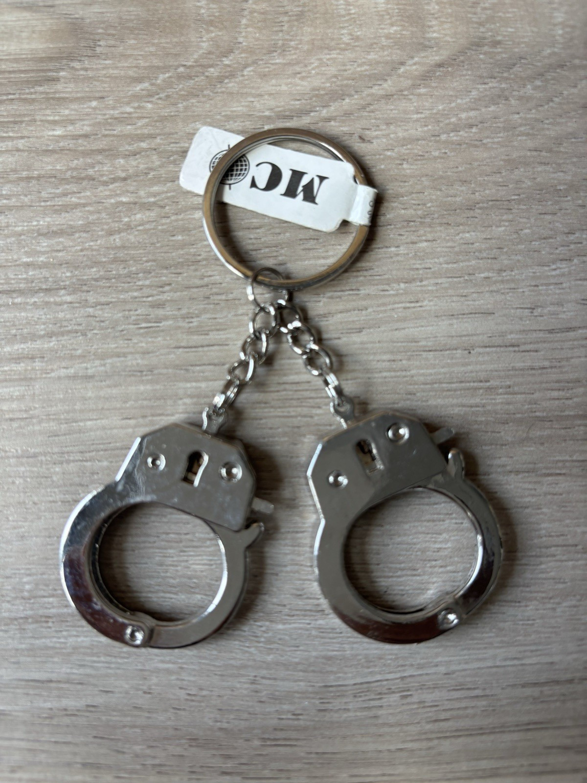 Novelty Silver-Tone Handcuffs Set Seattle Working Mini Cuffs Keychain & Necklace