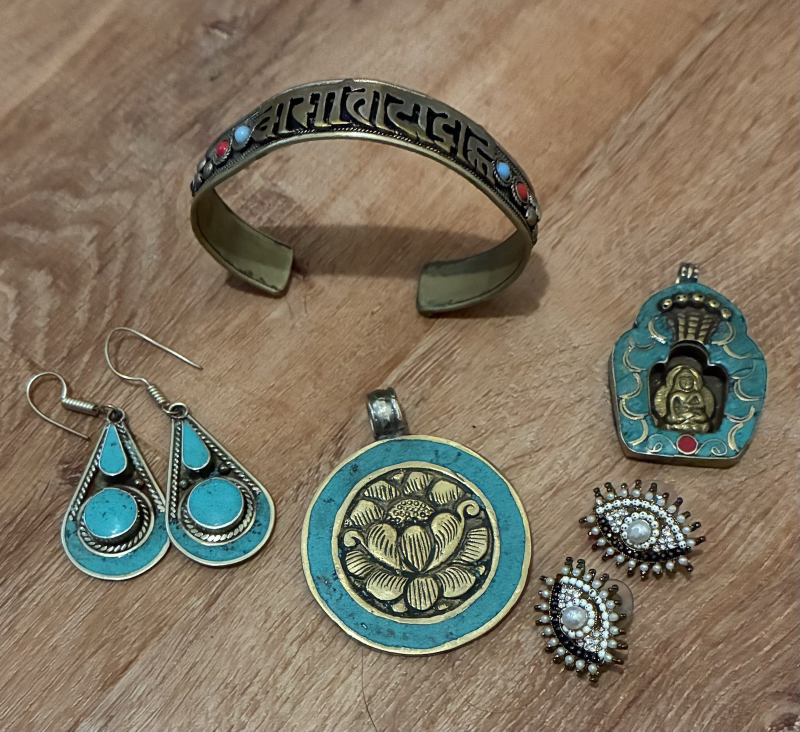 Buddha Pendants bracelet earrings from Nepal Handmade Jewelry Lot of 5