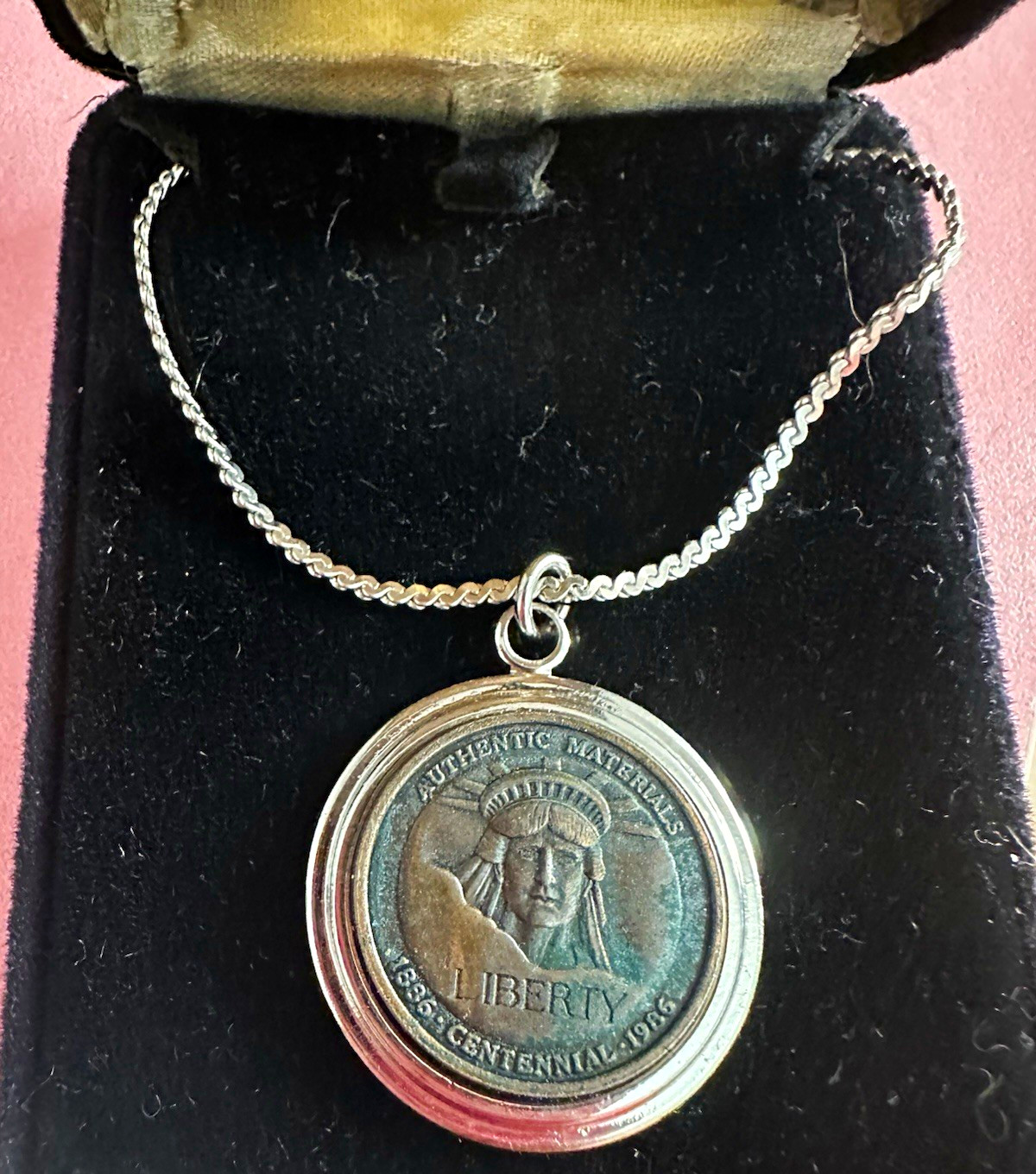Goldville Corp Liberty Centennial Coin Pendant Necklace Signed Engraved Rope