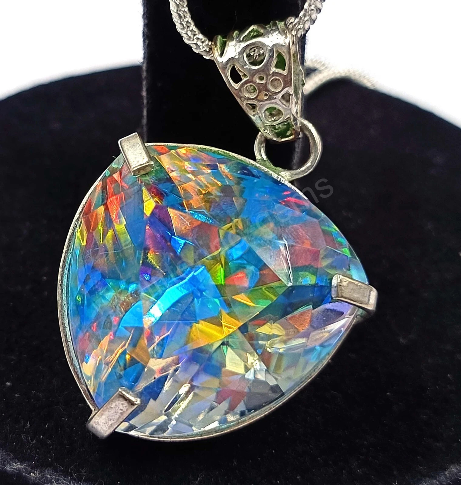Natural Trillion Mystic Topaz 84.50Ct+ 925 Solid Silver Rainbow Pendant Gemstone