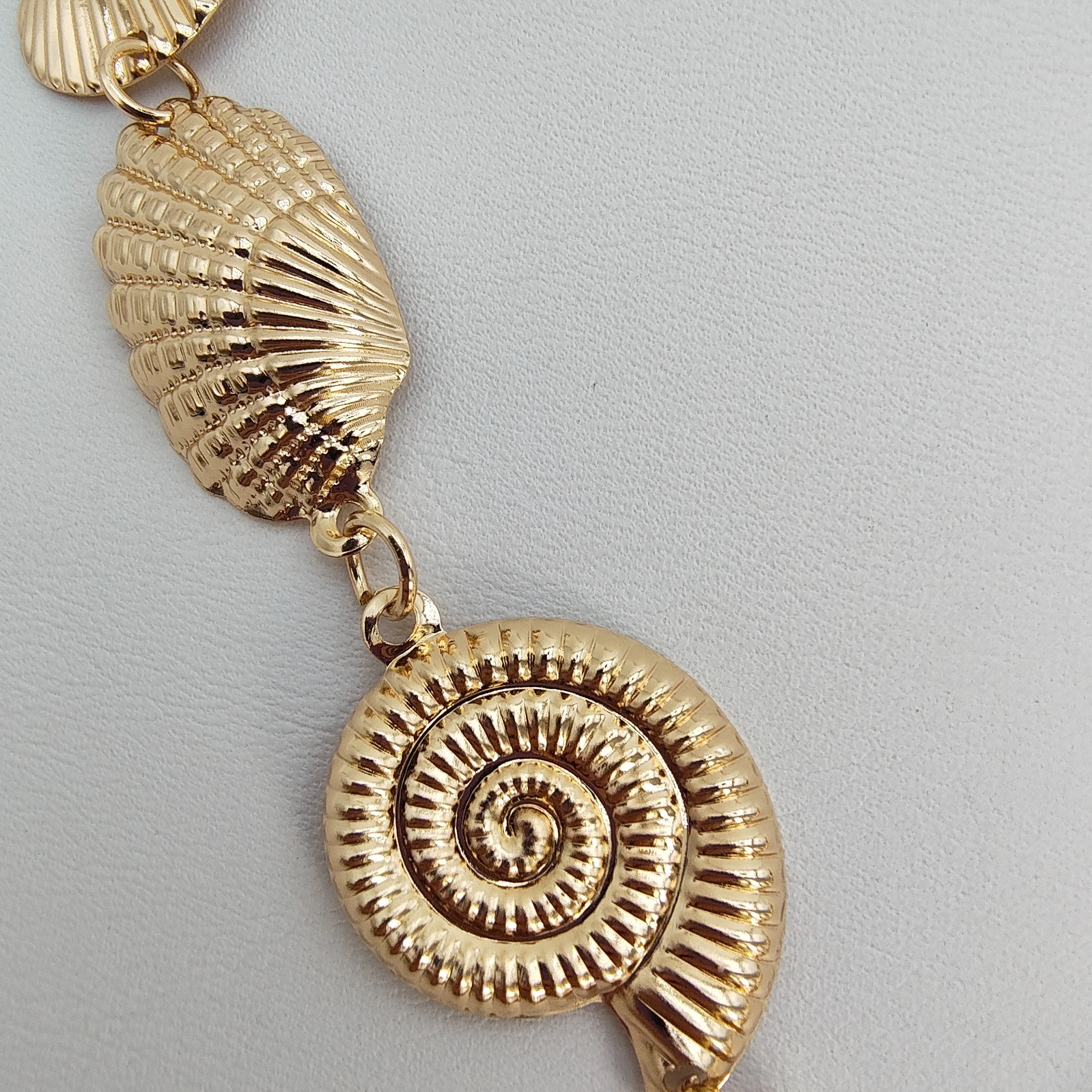 Ocean Theme Statement Y-Necklace Gold Tone Lariat Starfish Shell Mermaidcore