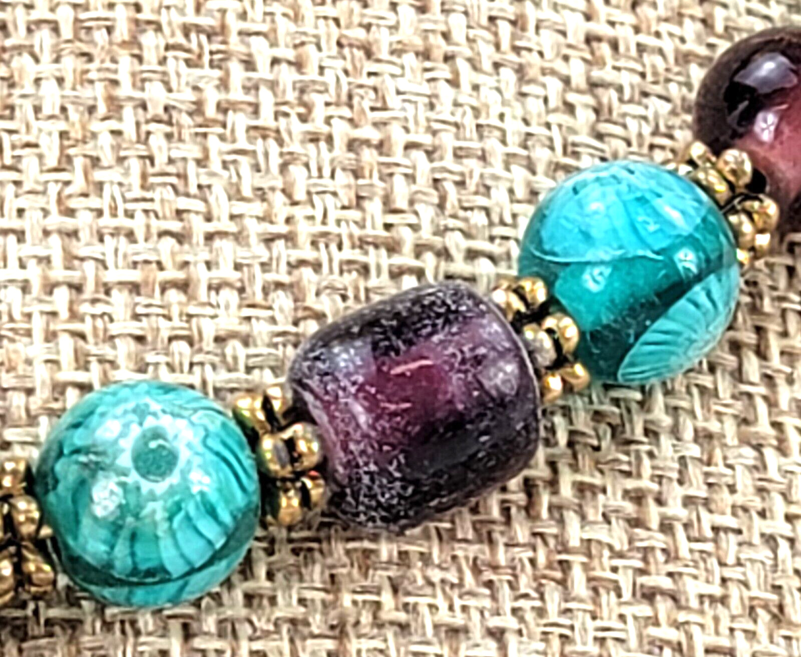Purple And Green Glass Bead Wire Choker Necklace 15 in Gold Tone