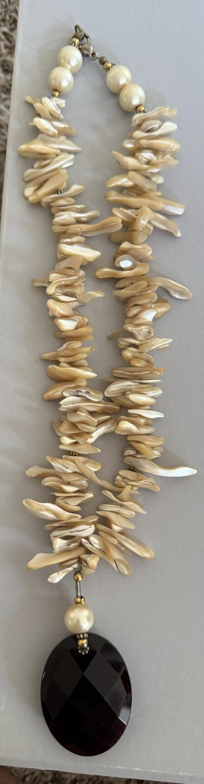 Beautiful Vintage Shell Necklace With Red Bezel Pendant