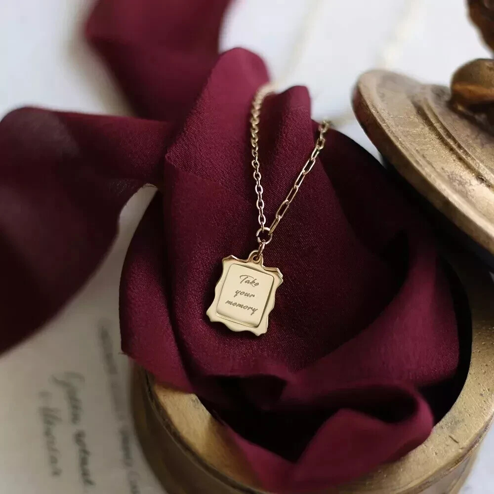 Woman Fashion 18K Gold Plated Stainless Steel Memory Stamp Charm Necklace
