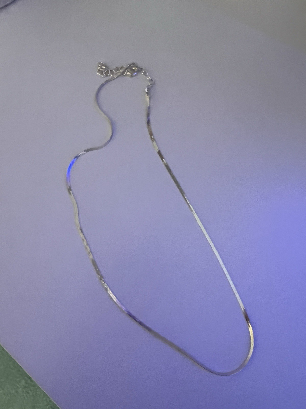 Silver Tone Chain Style Necklace No Stones Fashion Jewelry Accessory Undated Era