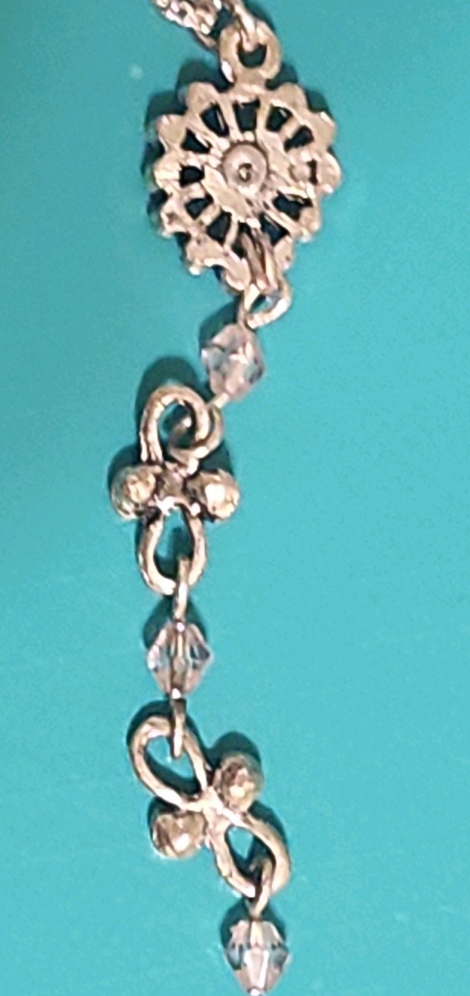Adult Jewels Silver Tone Y-Drop Necklace, Pink Glass Flower Pendant, Oval Link