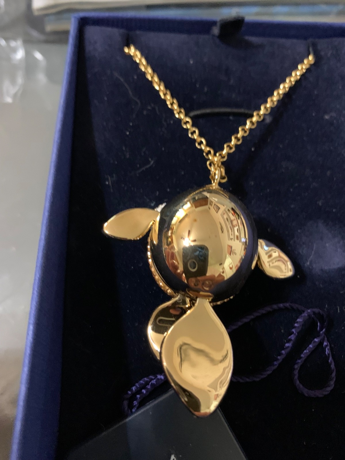 Swarovski Lychee-Goldfish Pendant Long/Large 3D Moving Tail Fins Crystal 1110471