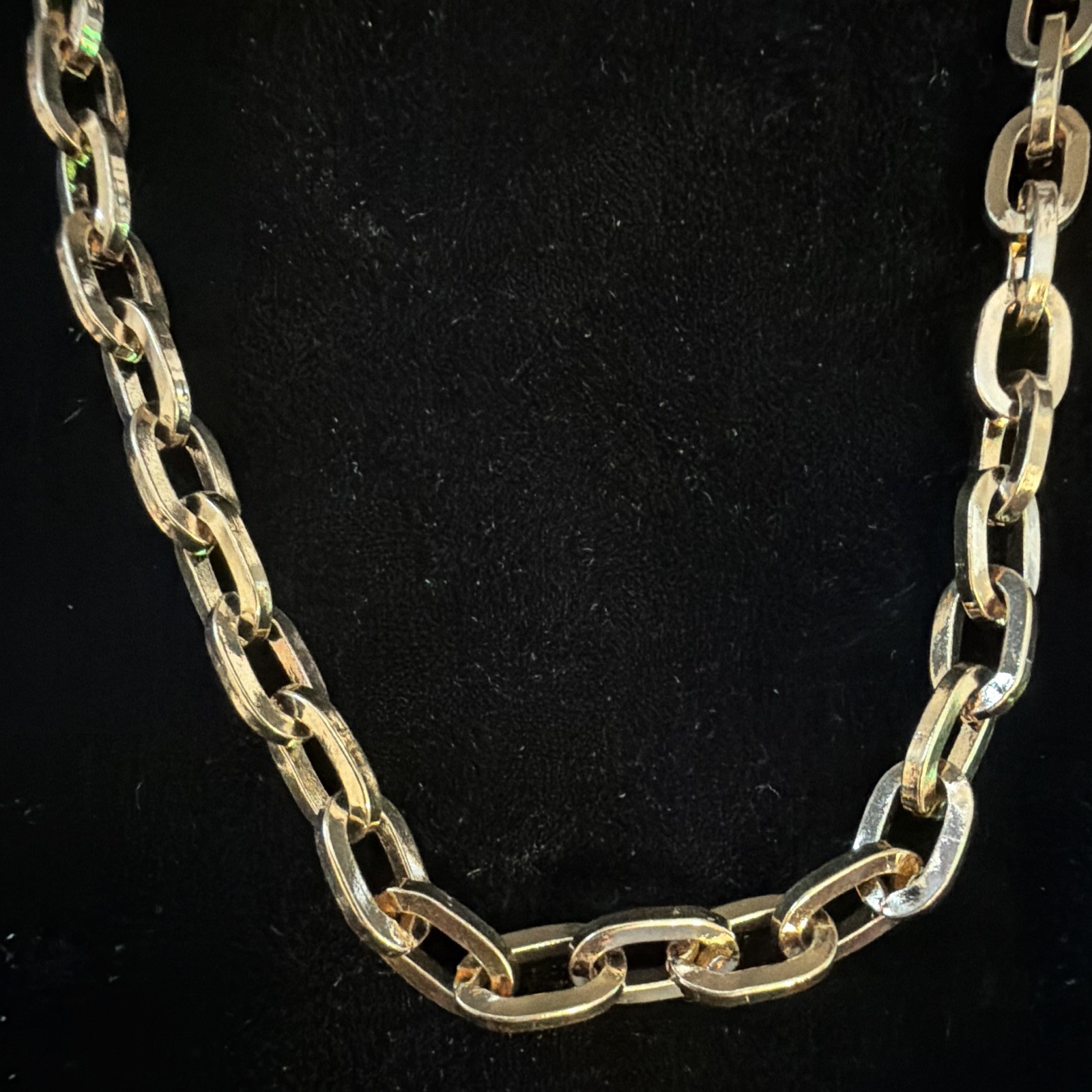 Gold-Tone Curb Link Chain Necklace, Chain Style, Metal, No Stone, Undated