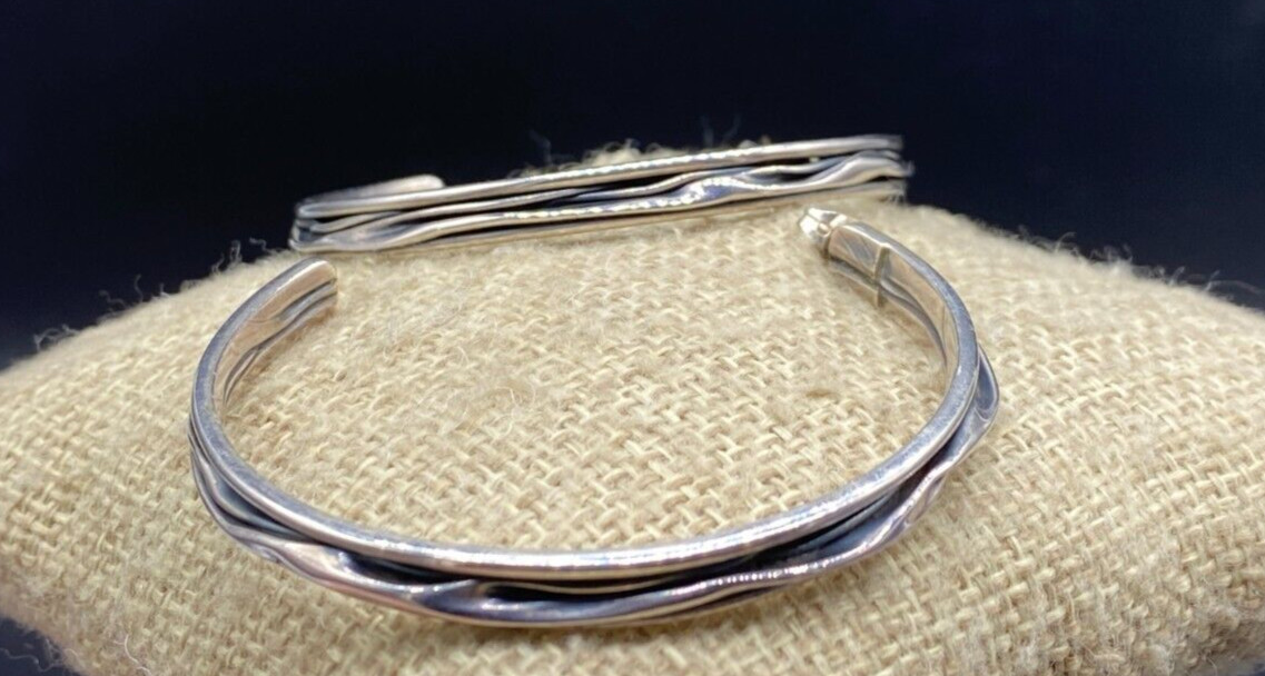 STERLING SILVER-Large Weighty Wrinkled Crinkled Hoop Post Earrings